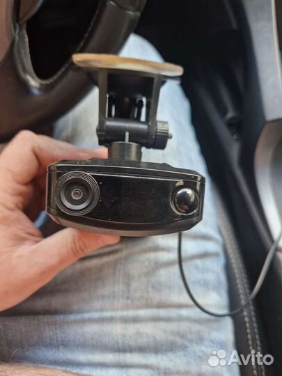 Видеорегистратор с радар-детектором