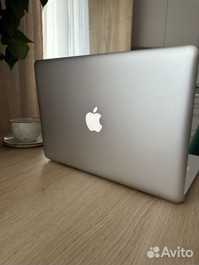 Apple MacBook Pro 13