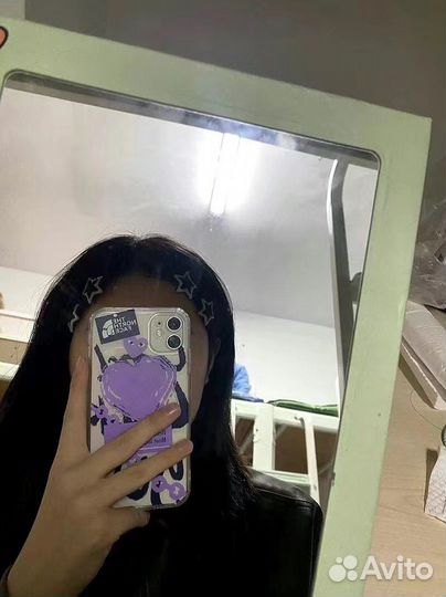 Заколки в стиле y2k