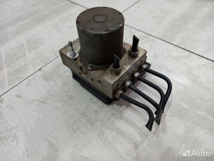 Насос ABS Cadillac Escalade GMT900 L64 2011