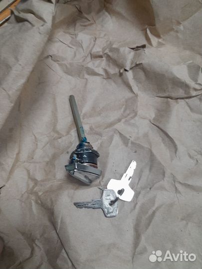 Личинка волга универсал пятой двери новая