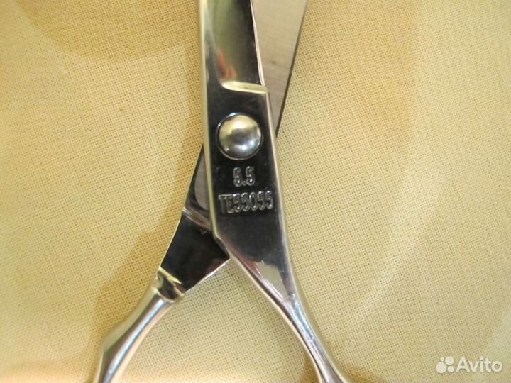 Профессиональные парикмахерские ножницы Toni Guy