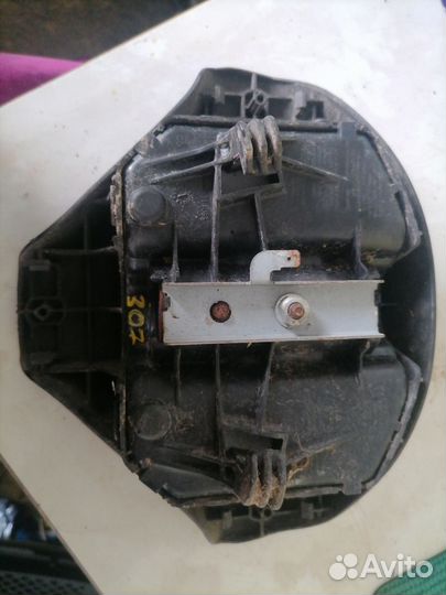 Подушка безопасности в рулевое колесо Peugeot 307