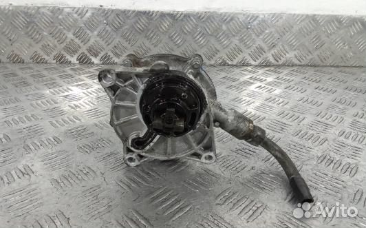 Насос вакуумный ssang yong rodius 1 (EEA27KX01)