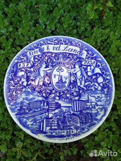Большая довоенный настенная Тарелочка