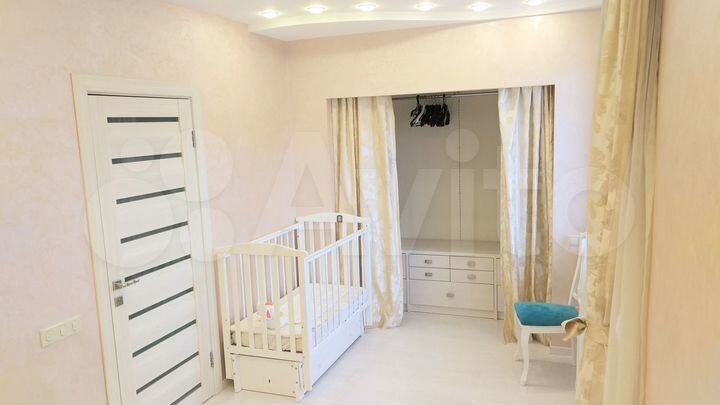 2-к. квартира, 77 м², 7/12 эт.