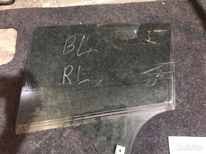 Стекло заднее левое Mazda 3 Хэтчбек BL 1.6 Z6 2011