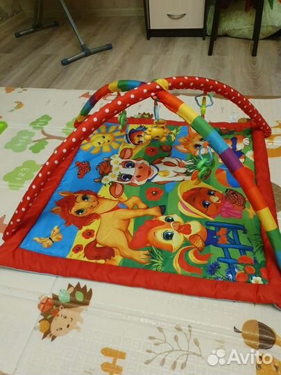 Развивающий коврик развивайка