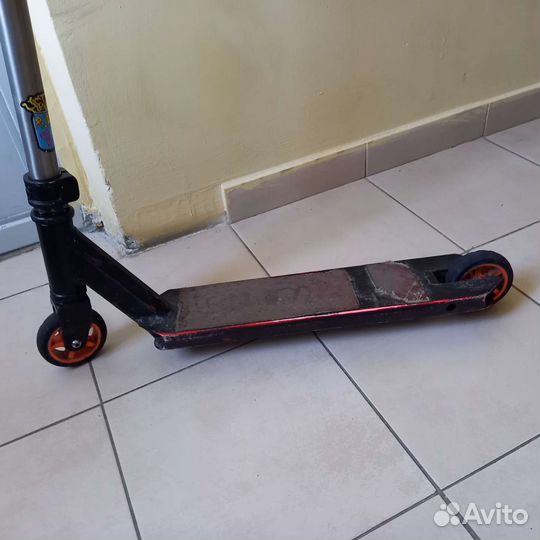 Трюковой самокат