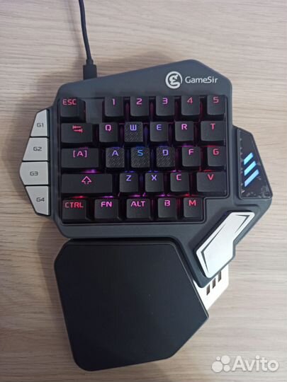 Игровая клавиатура GameSir z1 Gaming Keypad