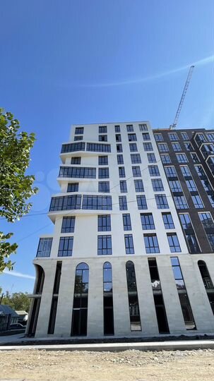 2-к. квартира, 96,8 м², 8/10 эт.