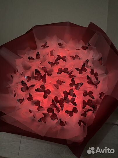 Букет из бабочек в наличии