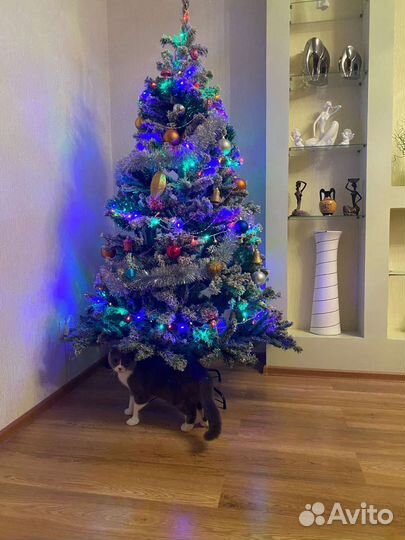 Елка искусственная