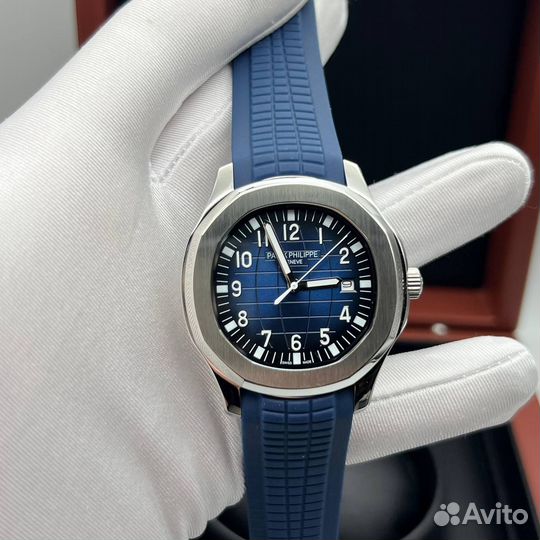 Механика премиум класса Patek Philippe Aquanaut