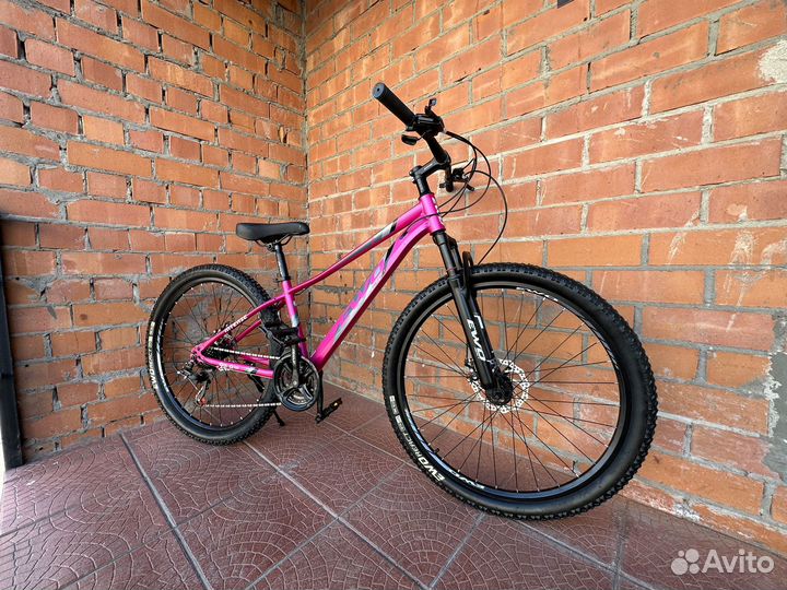 Велосипед женский 27.5 (на рост 155-175 см )