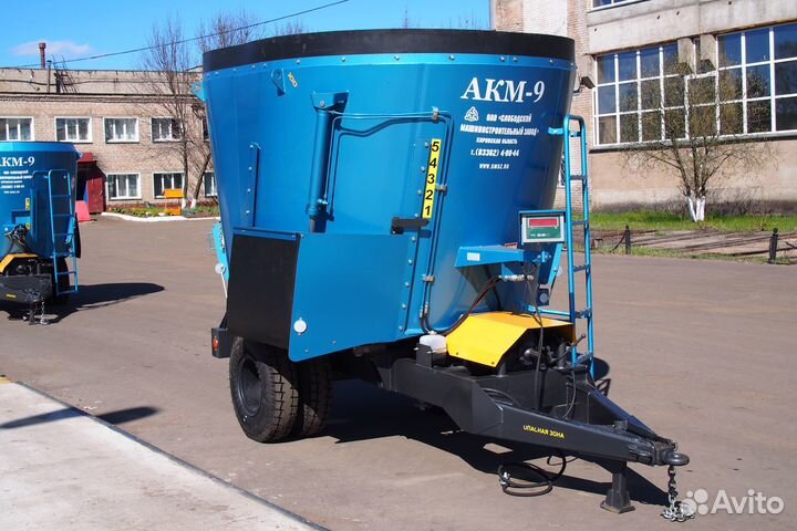 Кормораздатчик Слободской машиностроительный завод АКМ-9, 2023