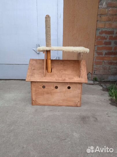 Будка для кошки 