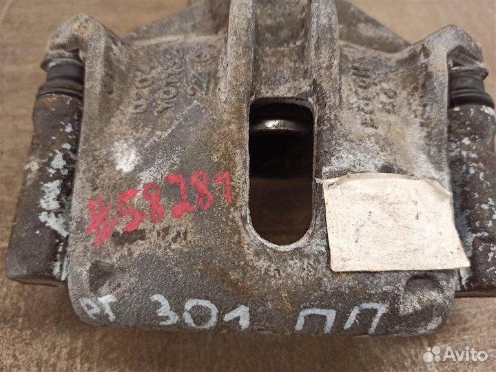 Тормозная система - суппорт передняя правая