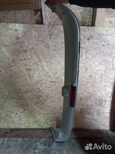 Спойлер на ниву