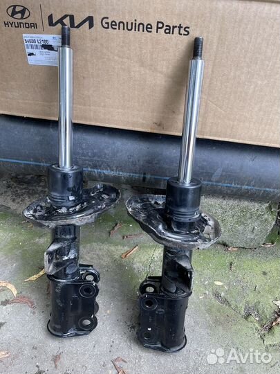 Амортизаторы передние на KIA k5 бу