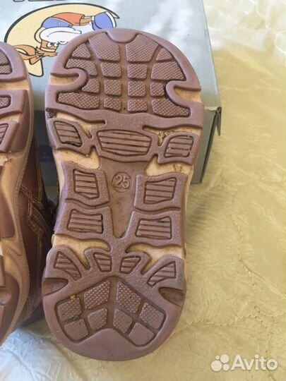 Ботинки демисезонные для девочки 25 размер