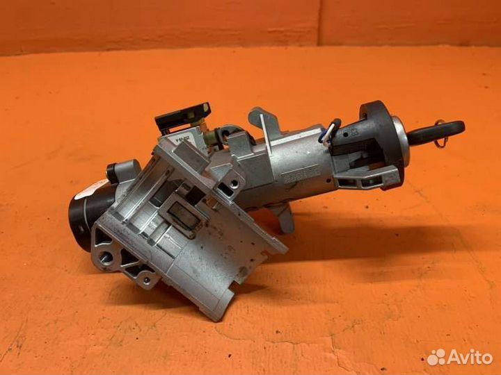 Замок зажигания Chevrolet Camaro 5 3.6 2010