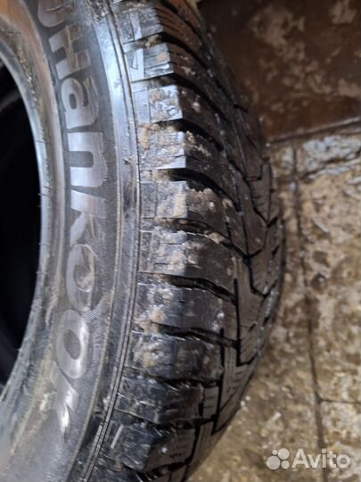 Hankook Winter I'Pike 235/65 R17