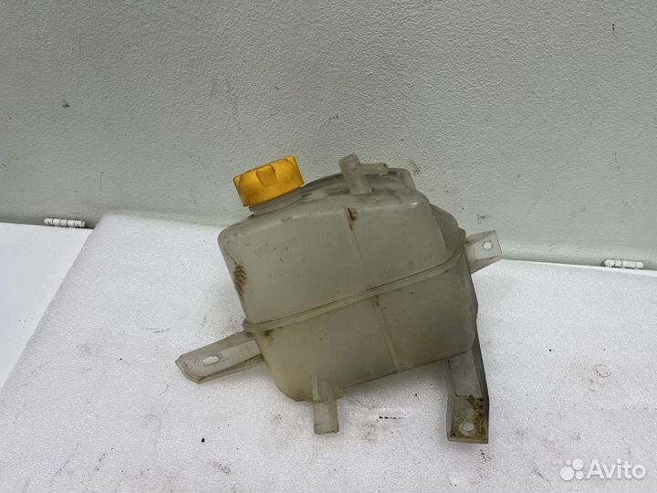 Расширительный бачок kalina