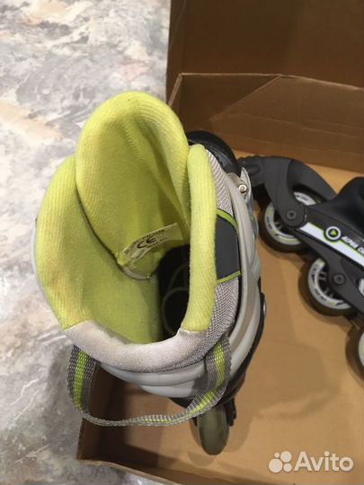 Коньки роликовые