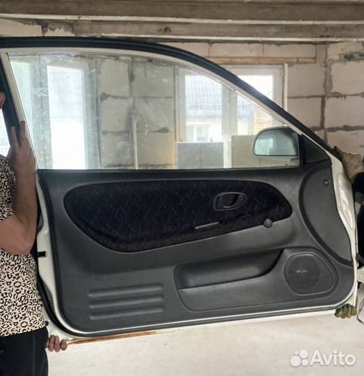 Дверь передняя левая mitsubishi colt v/ mirage v