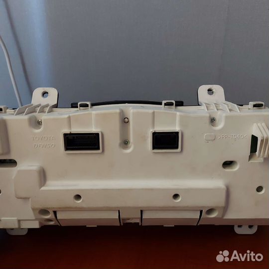 Приборная панель toyota camry 40