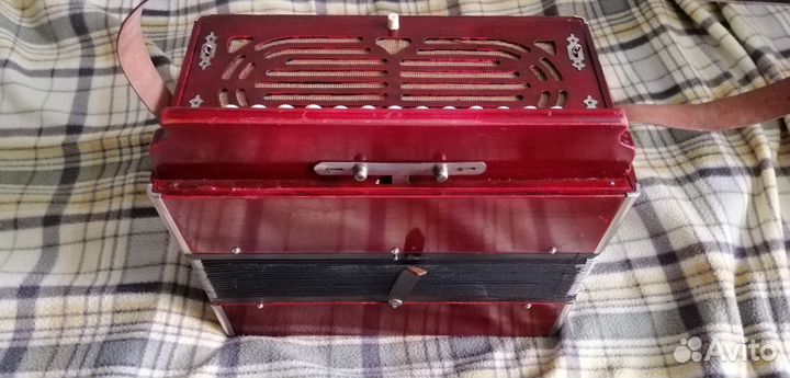 Гармонь тульская