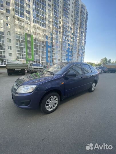 LADA Granta 1.6 МТ, 2015, 130 000 км