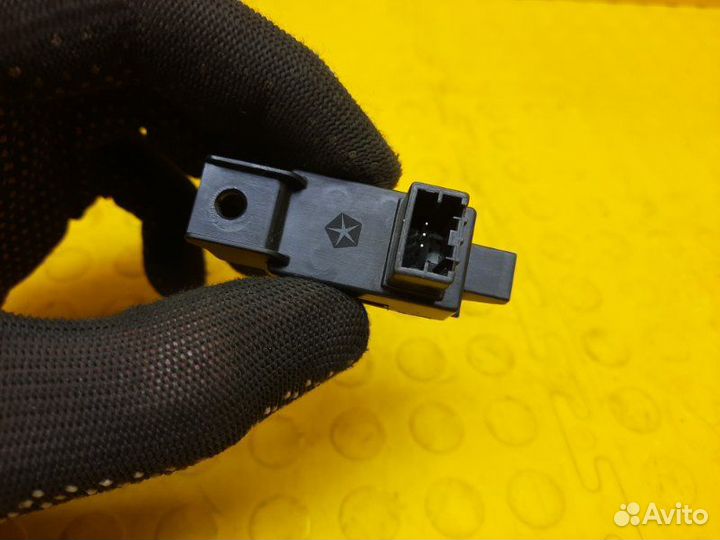 Б/У Подсветка двери В хорошем состоянии