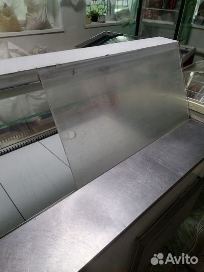 Витринный холодильник