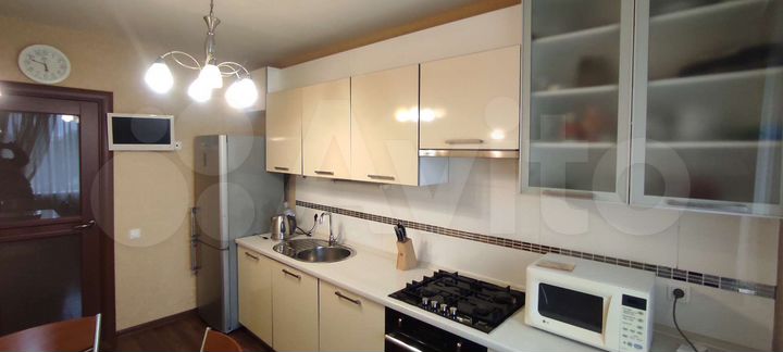 4-к. квартира, 77 м², 5/5 эт.