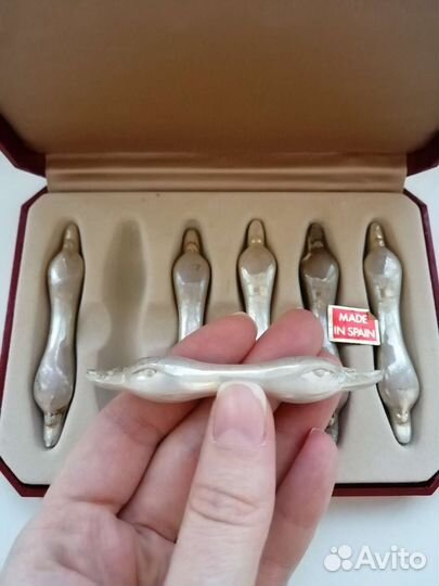 Подставки под столовые приборы