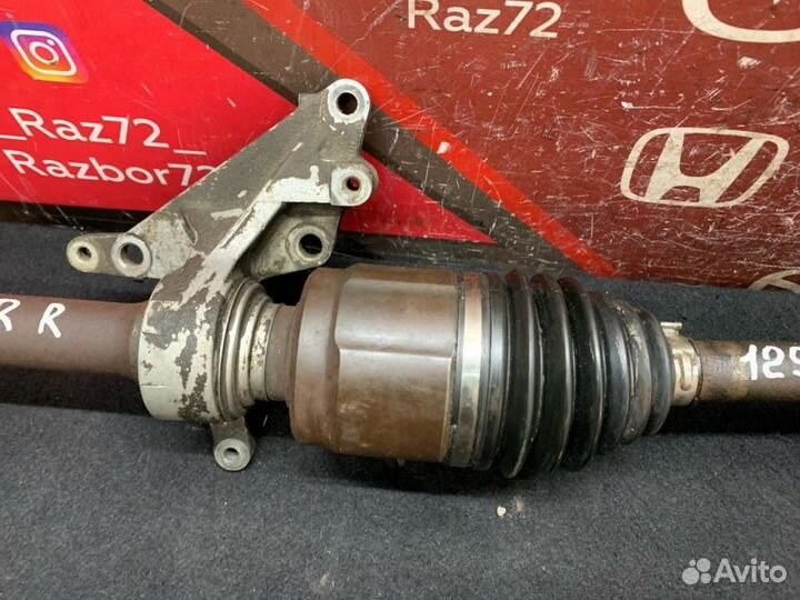 Привод правый передний Honda Accord