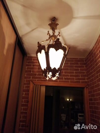 Люстра две штуки