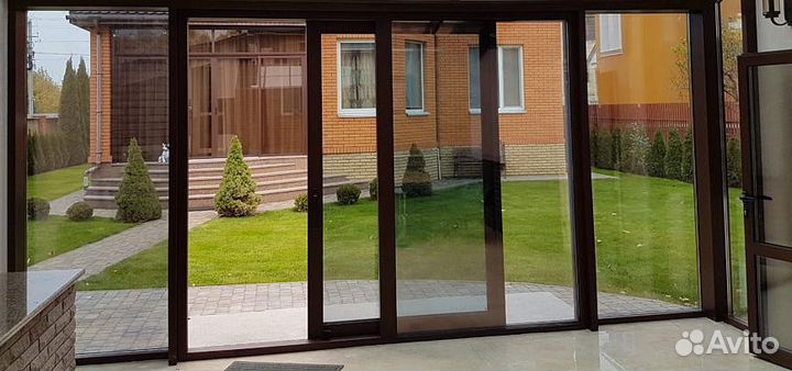 Раздвижные алюминиевые двери на балкон