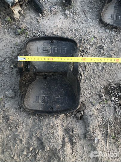 Лапы опорное устройство