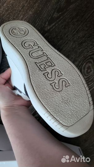 Кроссовки женские Guess 36 размер