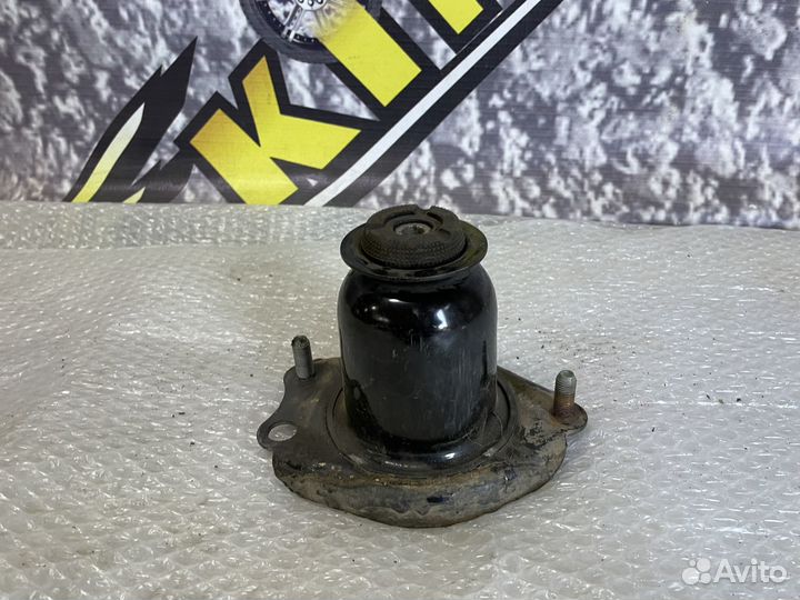 Чашка заднего амортизатора Emgrand EC7 Эмгранд