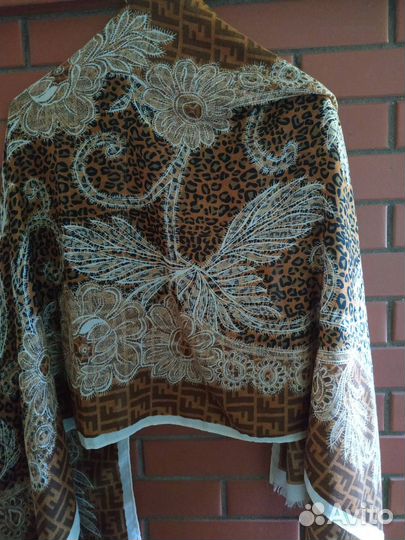 Палантин Fendi леопардовый