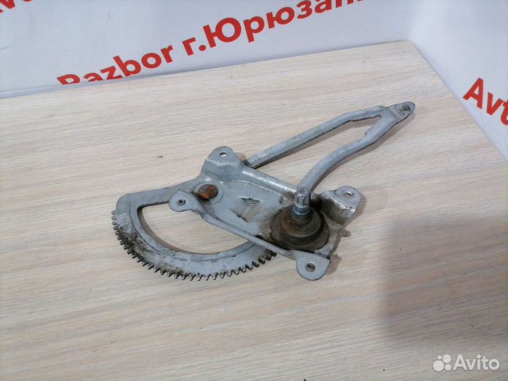 Стеклоподъемник задний правый Opel Astra G 98-03г