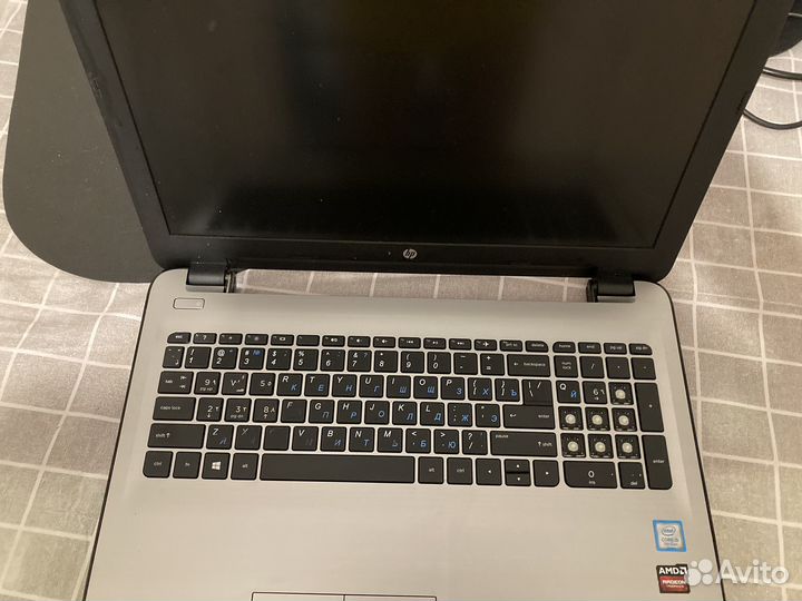 Ноутбук на запчасти