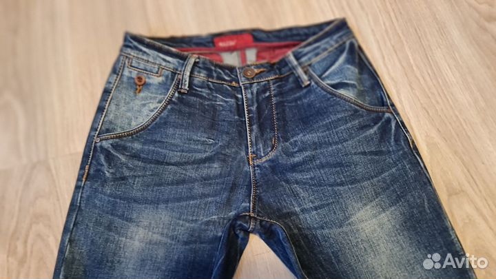 Джинсы мужские