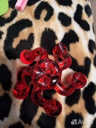 Массажер для тела ручной