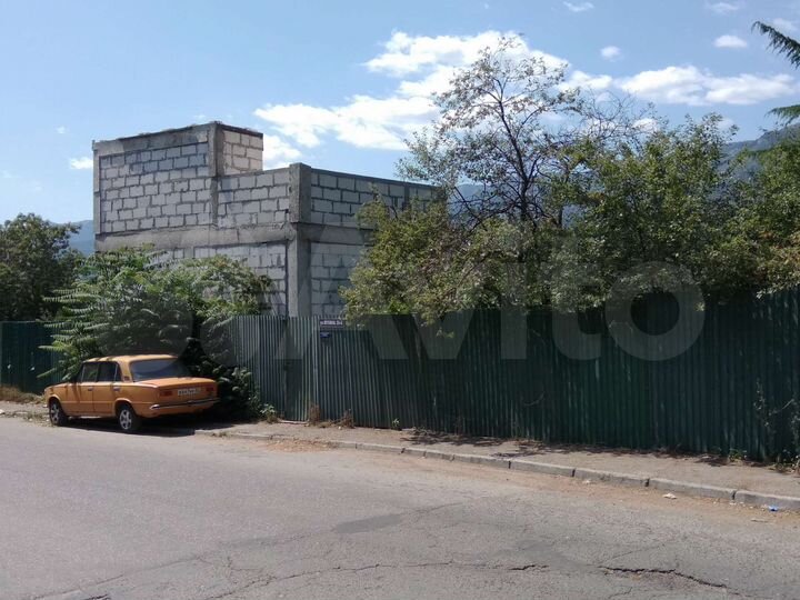 Дом 98 м² на участке 2 сот.