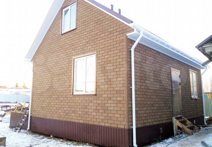 Дом 48 м² на участке 4 сот.